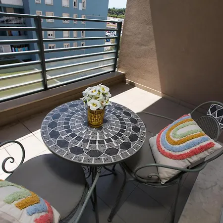 Apartamento Family With Private Garage *